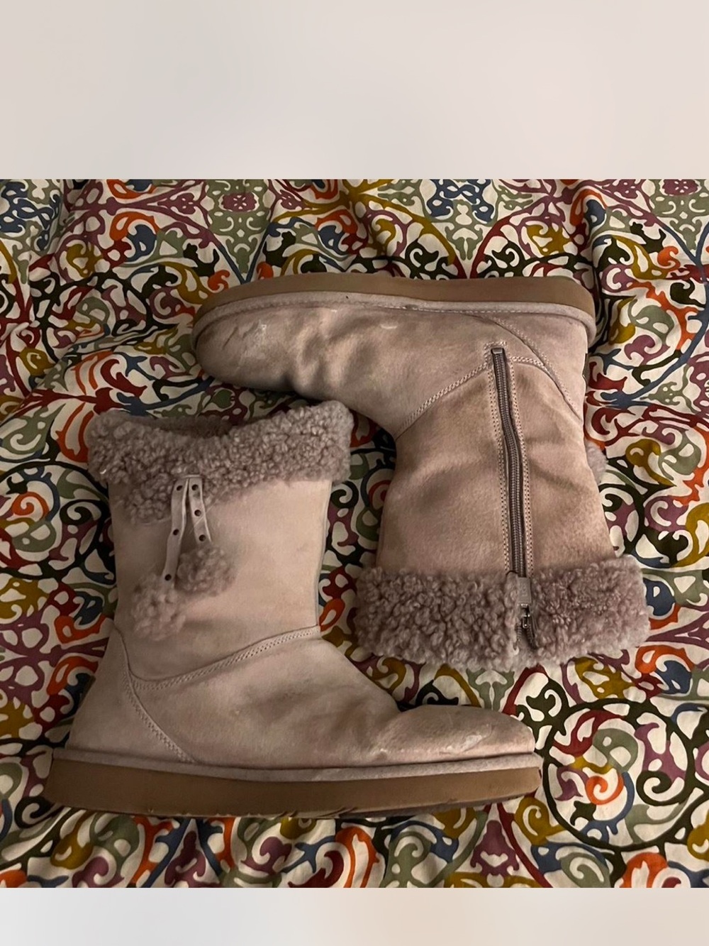UGG Shearling-Lined Zip Boots - Beige